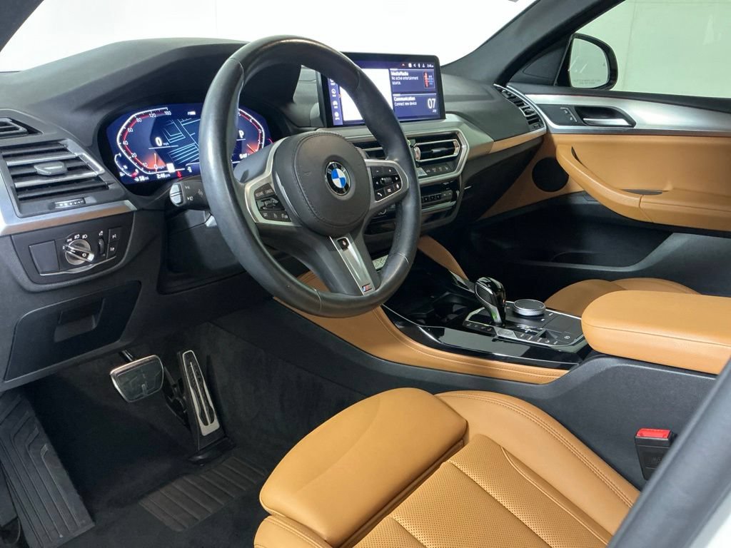 Used 2025 BMW X4 xDrive30i w/ Premium Package AWD/4WD image 21