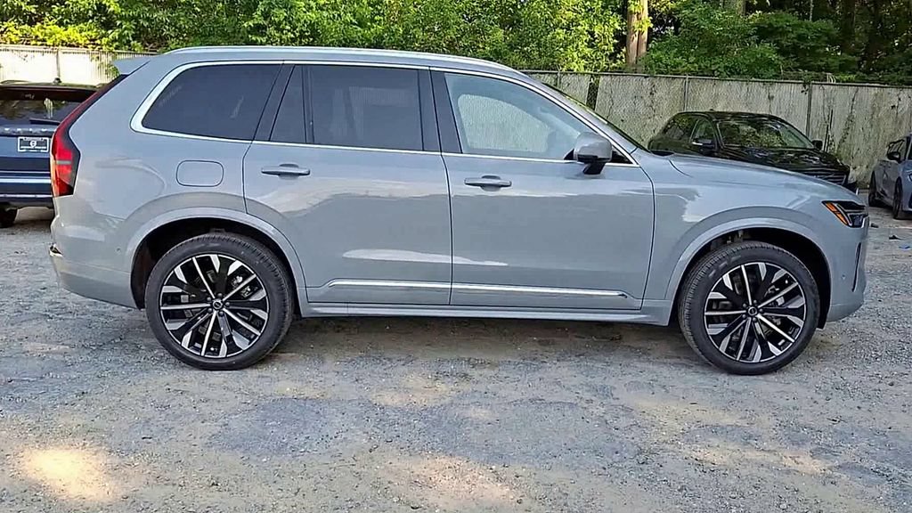 New 2026 Volvo XC90 B6 Ultra w/ Protection Package AWD/4WD image 5