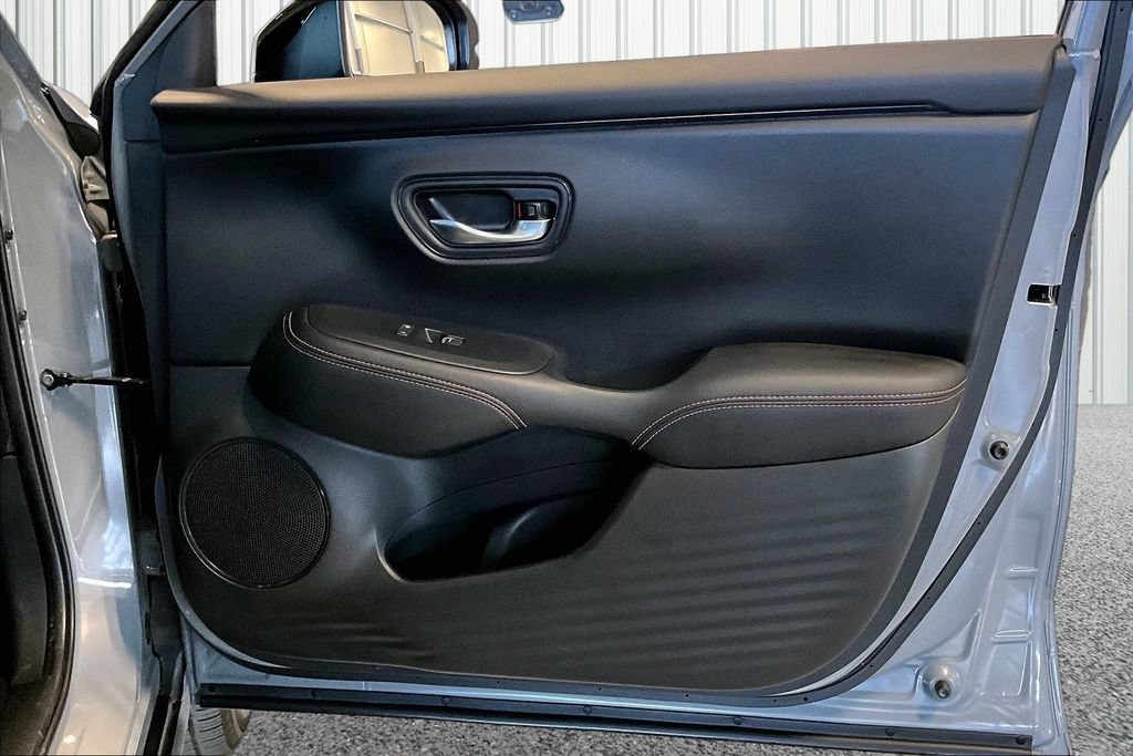 Used 2025 Honda HR-V Sport image 18