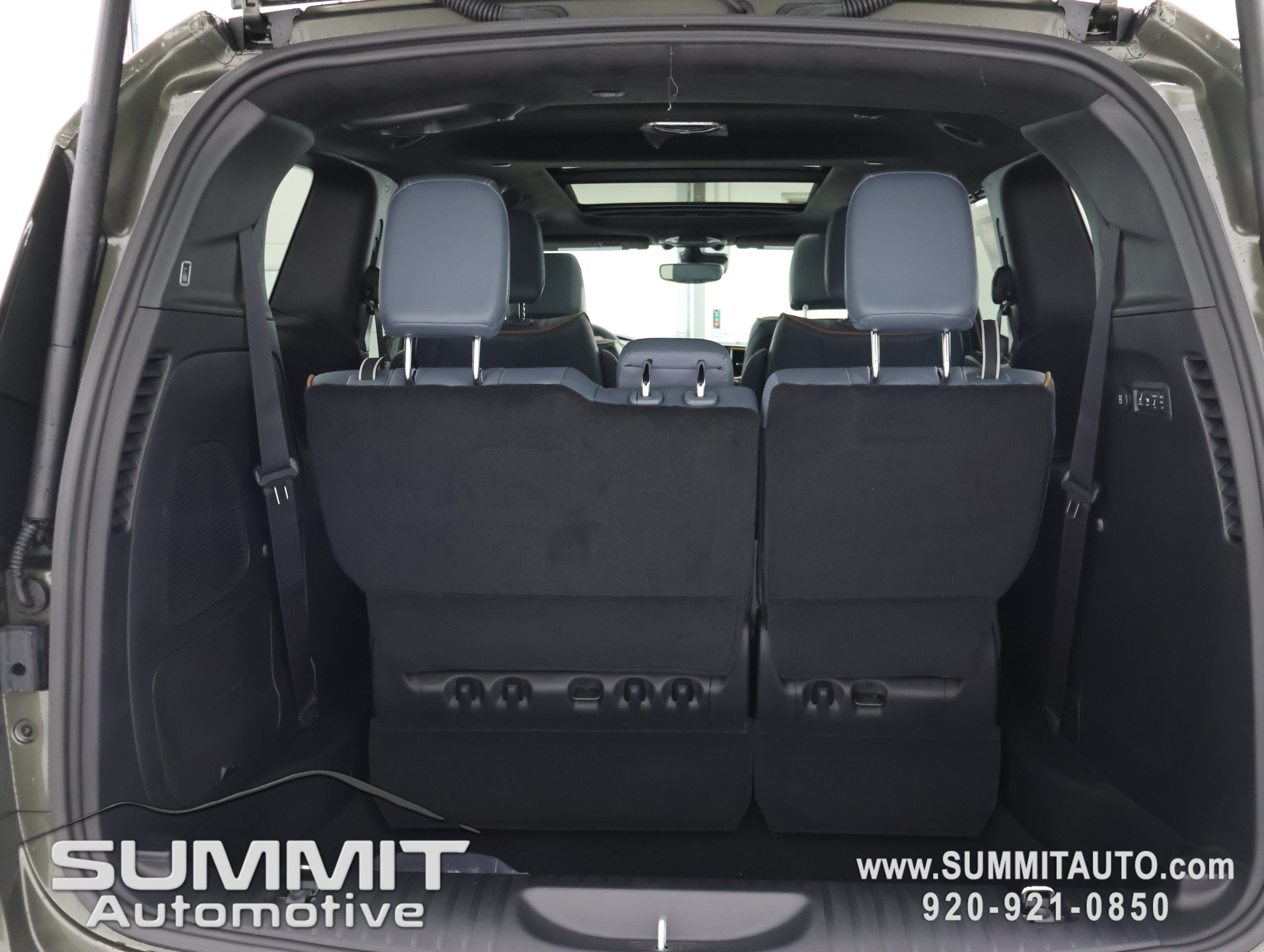 New 2027 Chrysler Pacifica Pinnacle w/ Theater Group AWD/4WD image 38
