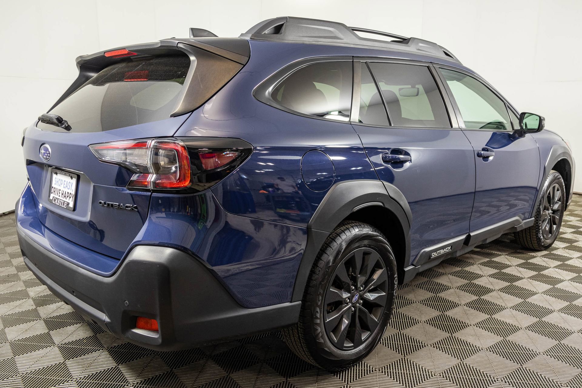 Used 2023 Subaru Outback Onyx Edition image 17