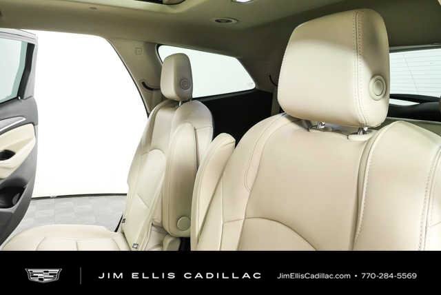 Used 2018 Buick Enclave Premium w/ Experience Buick Package FWD image 20