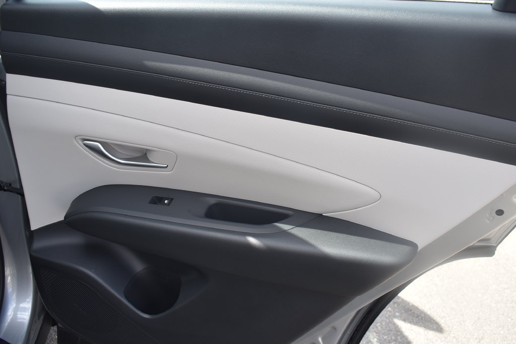 New 2026 Hyundai Tucson SE FWD image 16