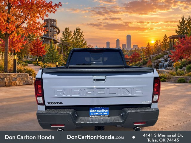New 2026 Honda Ridgeline Black Edition image 5