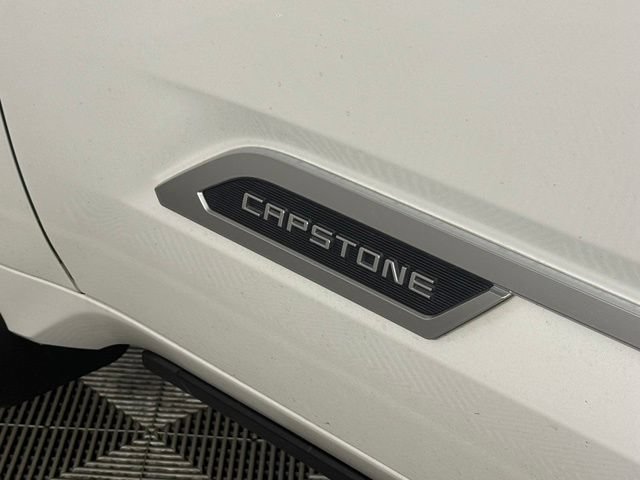 Used 2025 Toyota Sequoia Capstone AWD/4WD image 12
