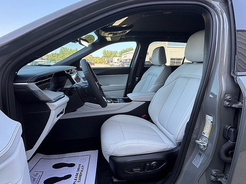 New 2026 Jeep Cherokee Limited AWD/4WD image 11