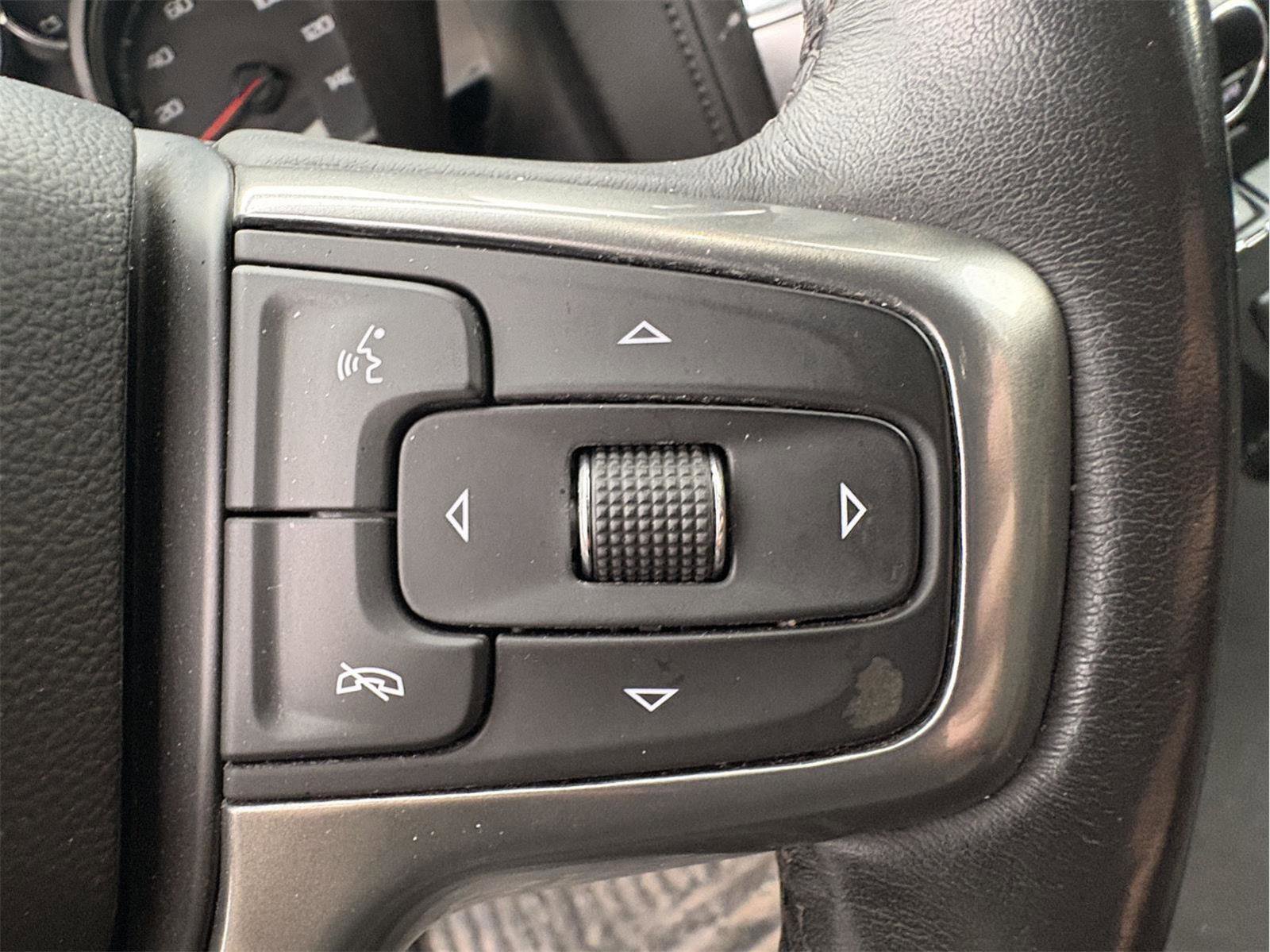 Used 2022 Chevrolet Silverado 1500 LT image 30