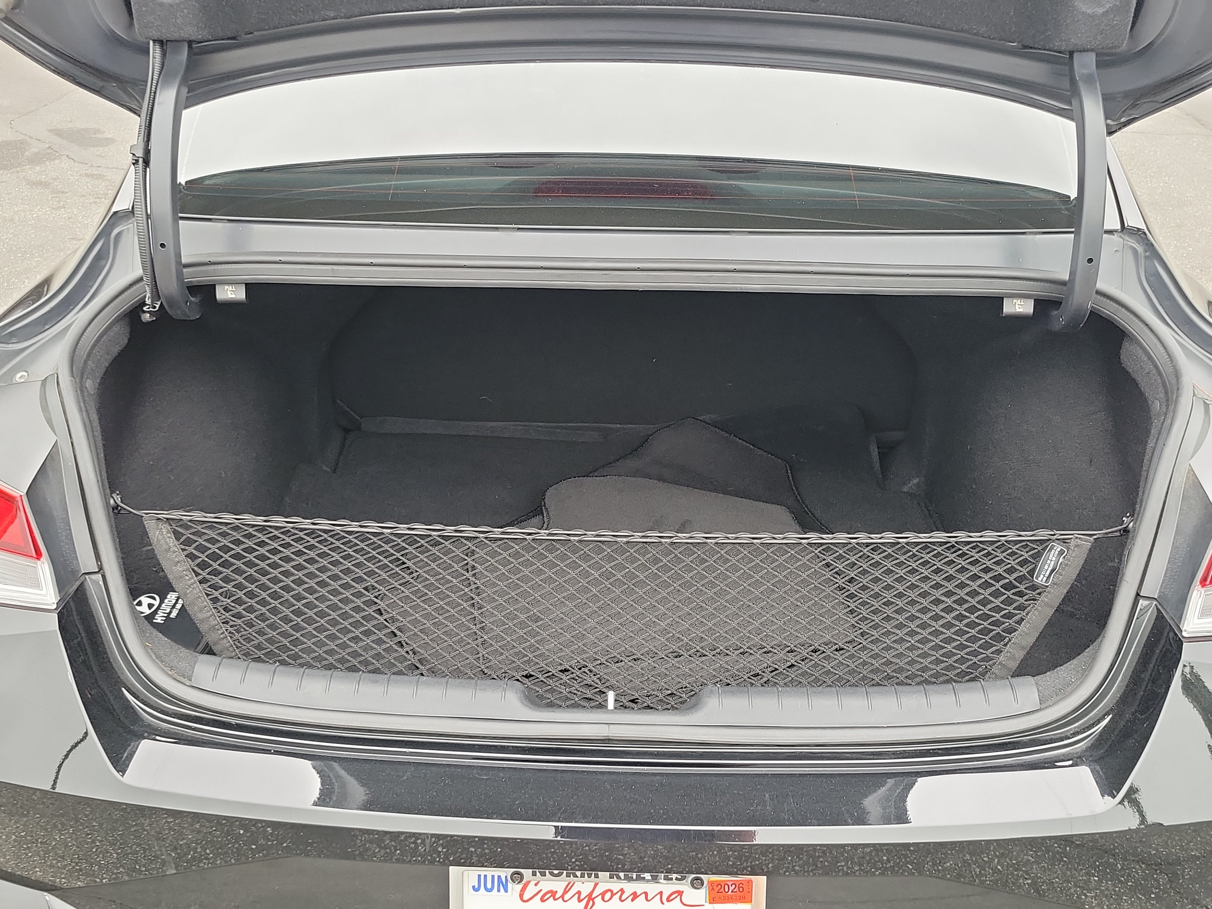 Certified 2023 Hyundai Elantra SEL w/ Convenience Package FWD image 18
