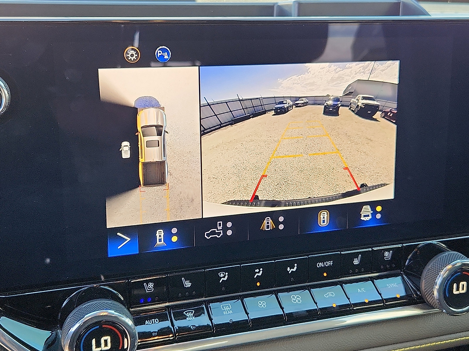 Used 2024 Chevrolet Colorado ZR2 w/ ZR2 Bison Edition image 15