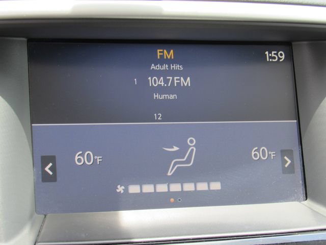Used 2020 Nissan Pathfinder SV FWD image 23