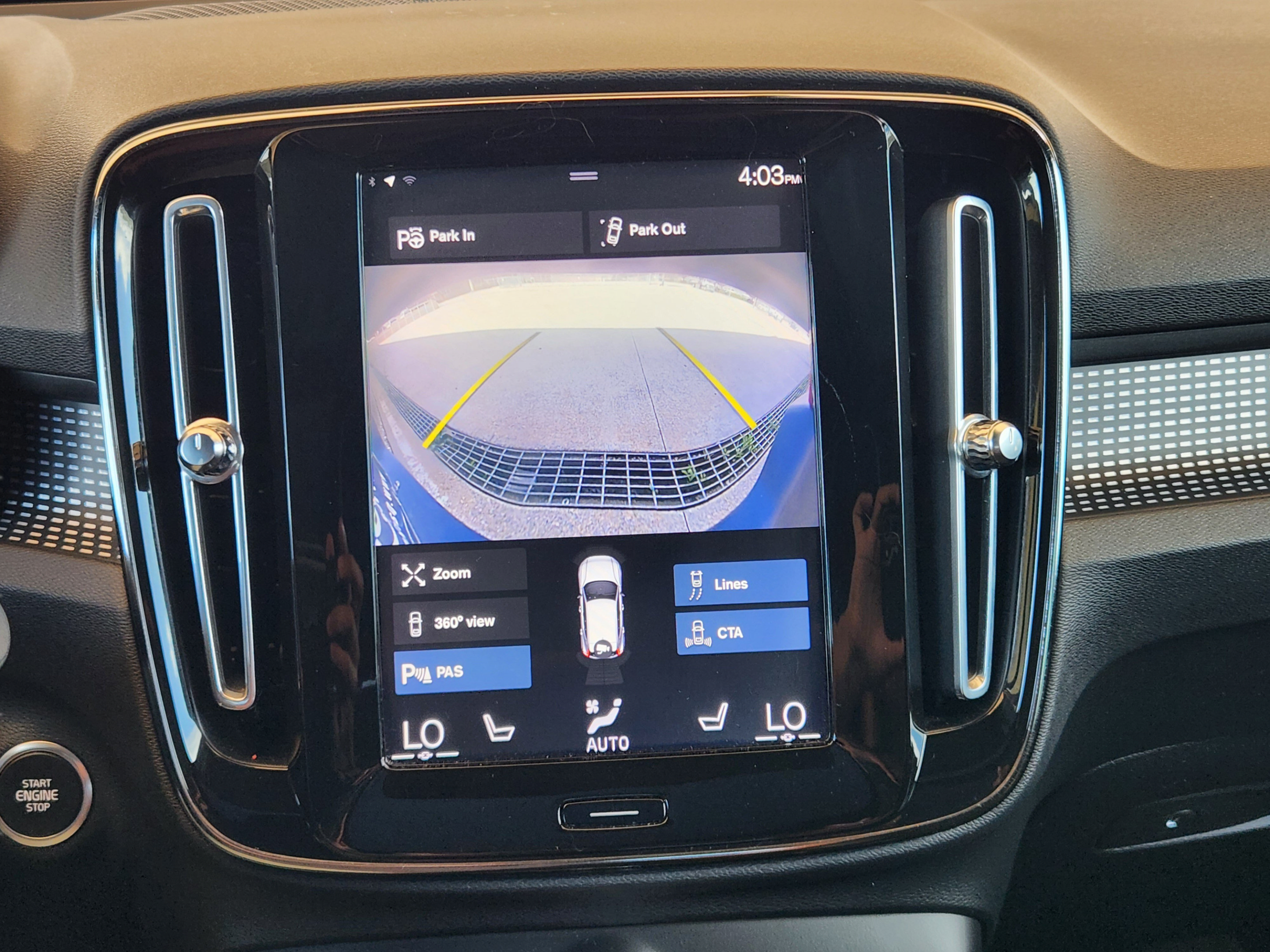 Used 2019 Volvo XC40 T5 R-Design AWD/4WD image 16
