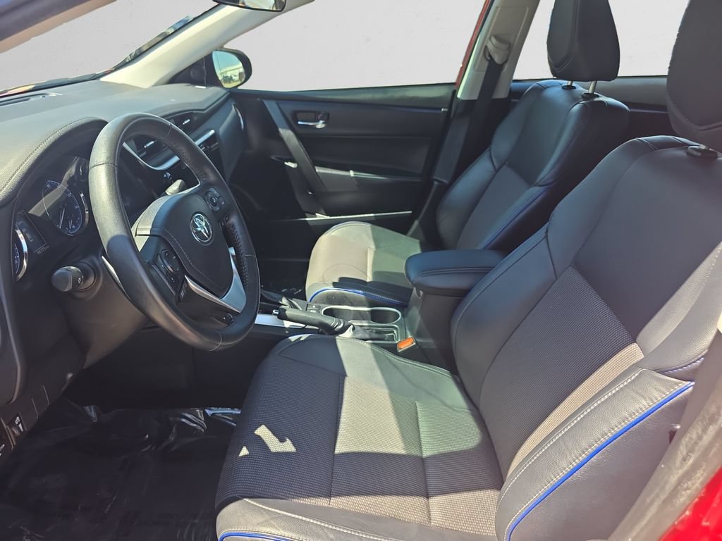 Used 2018 Toyota Corolla SE FWD image 10