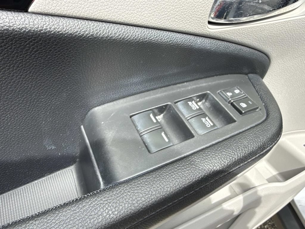 Used 2017 Honda Pilot Touring image 20