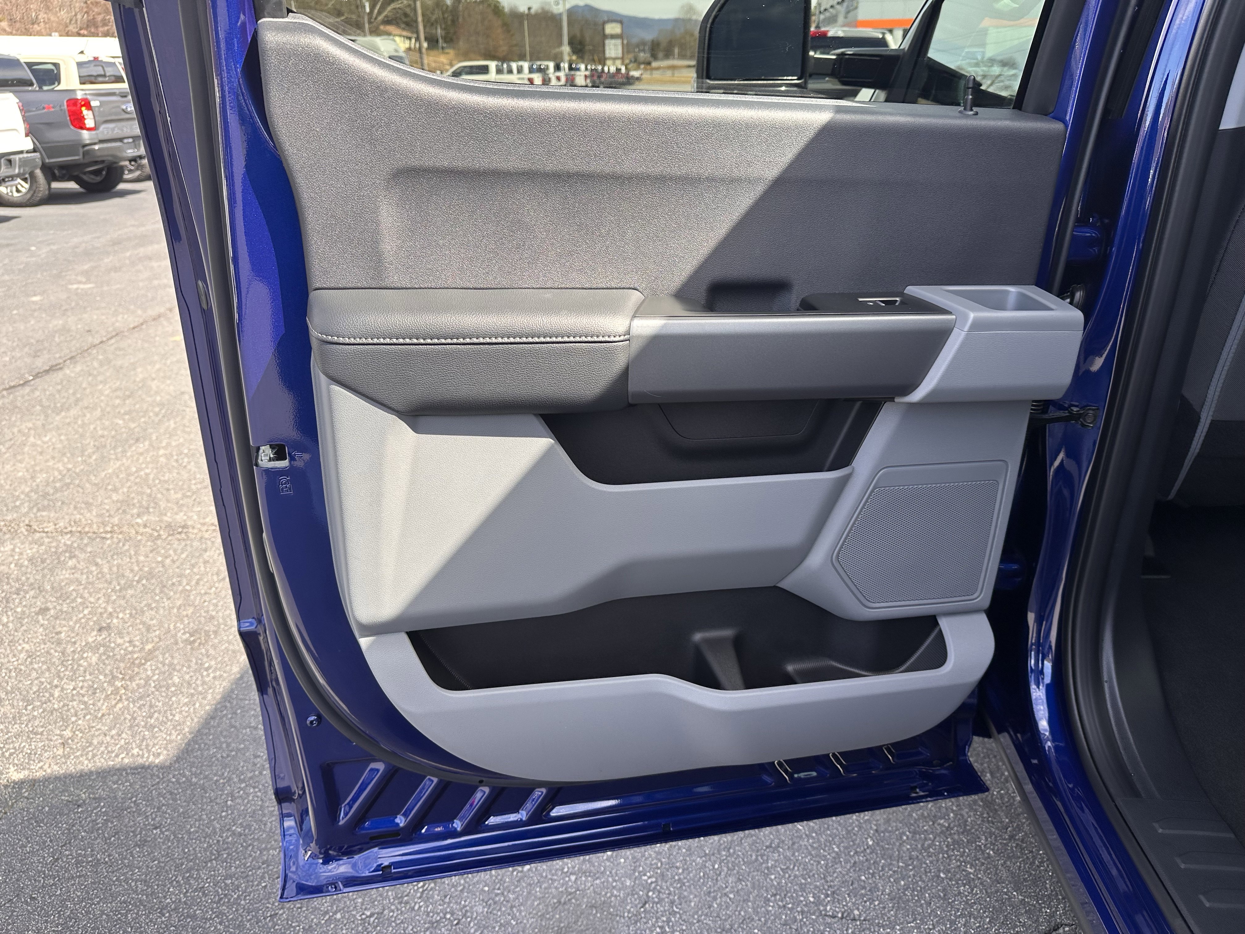 Used 2026 Ford F350 XL w/ STX Appearance Package AWD/4WD image 12