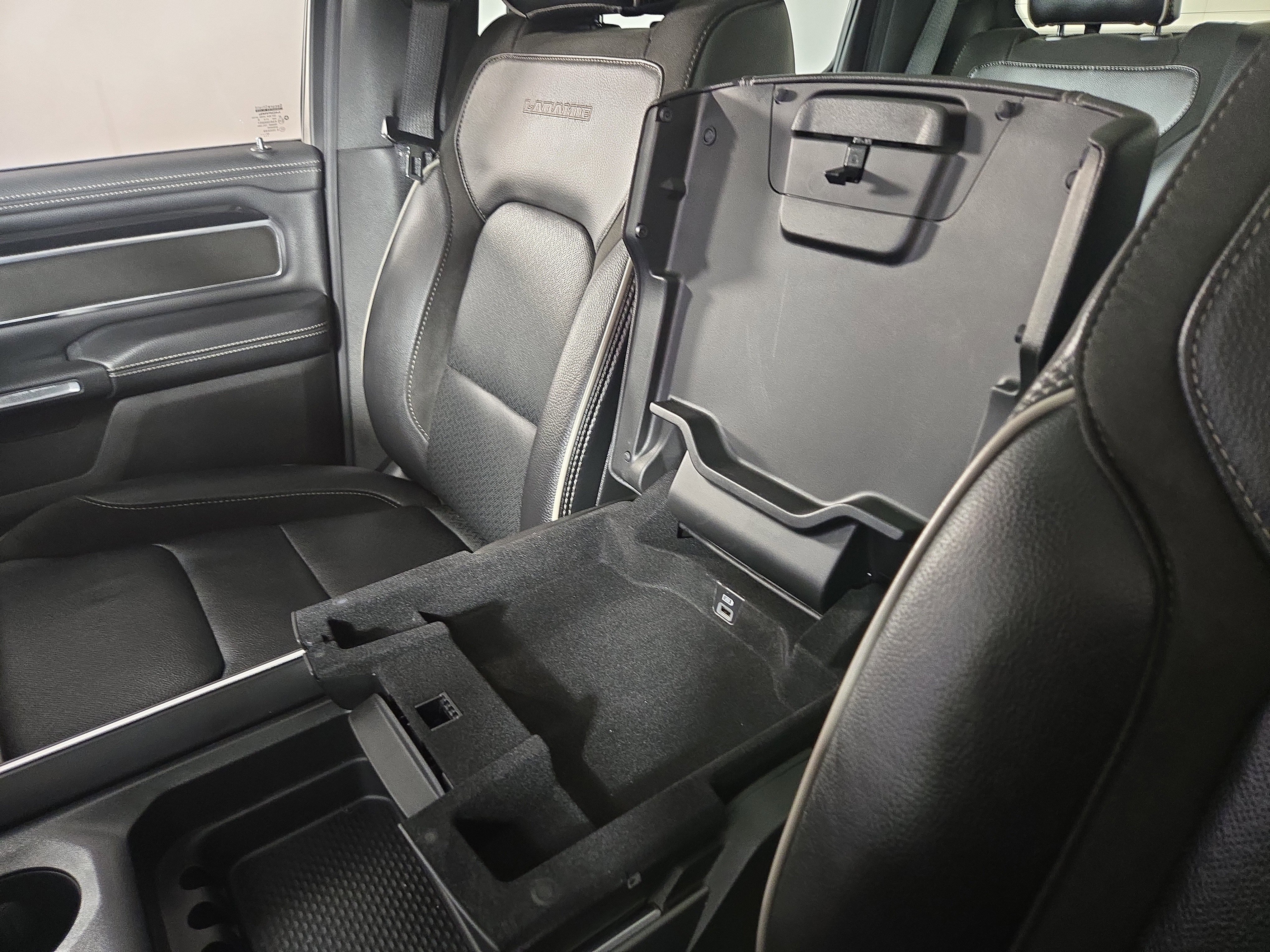 Used 2022 RAM 1500 Laramie w/ Sport Appearance Package image 29