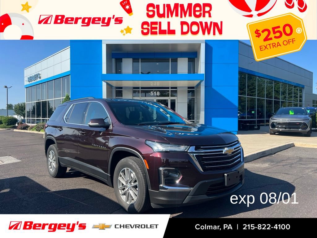 Used 2023 Chevrolet Traverse LT