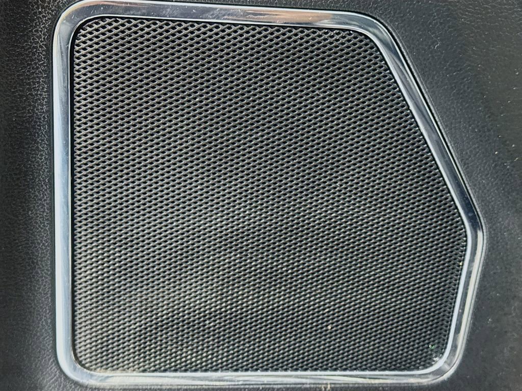 Used 2017 Ford F150 Lariat image 22