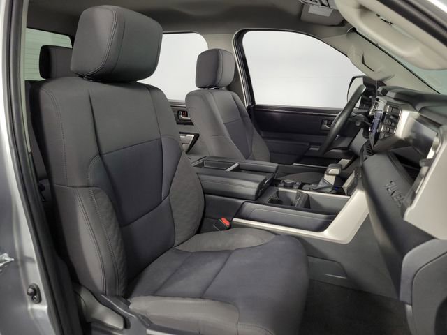 Used 2022 Toyota Tundra SR5 w/ SR5 Convenience Package AWD/4WD image 15