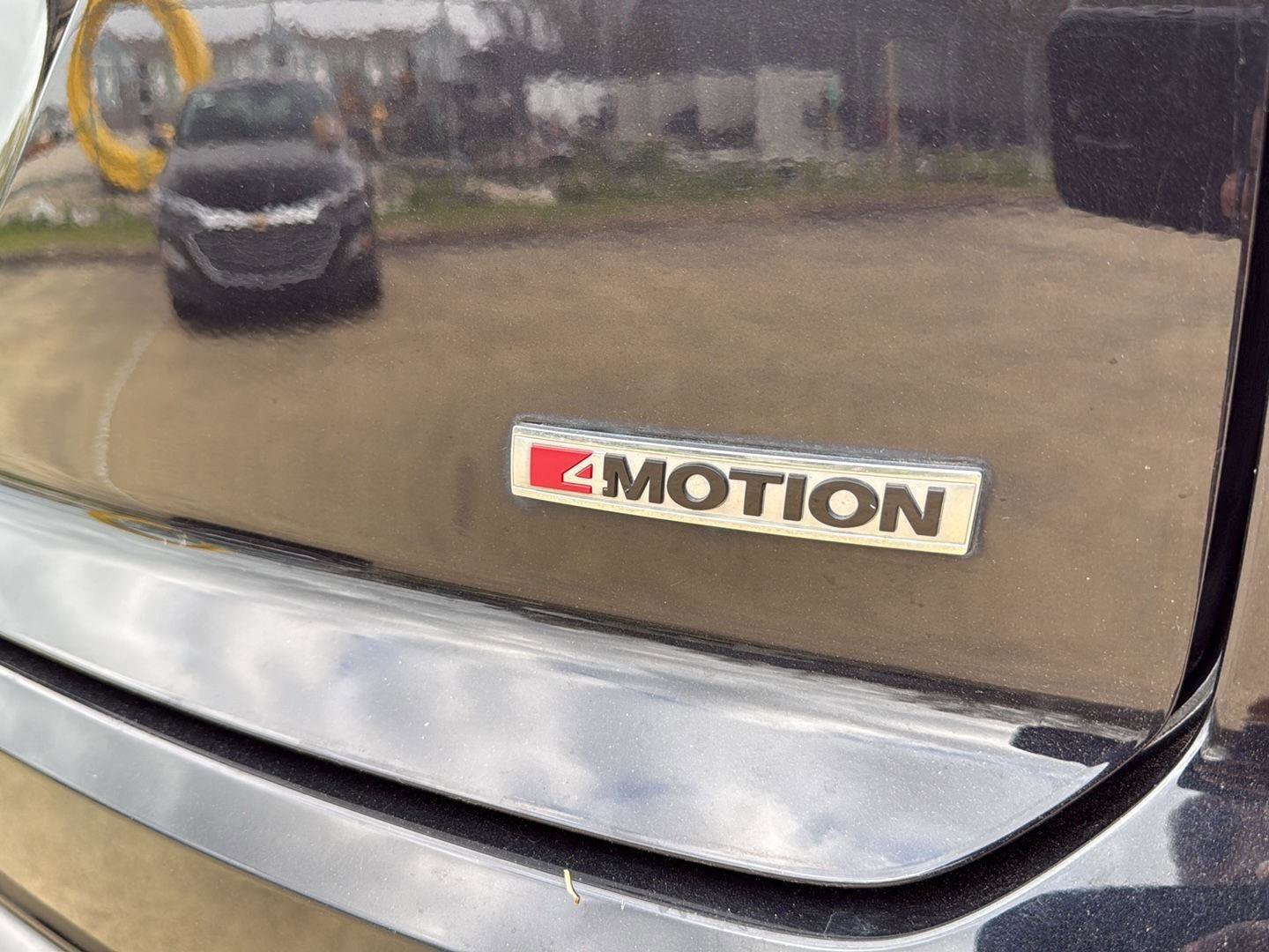 Used 2022 Volkswagen Atlas Cross Sport SE image 12