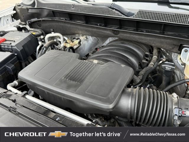 Used 2023 Chevrolet Suburban RST AWD/4WD image 39