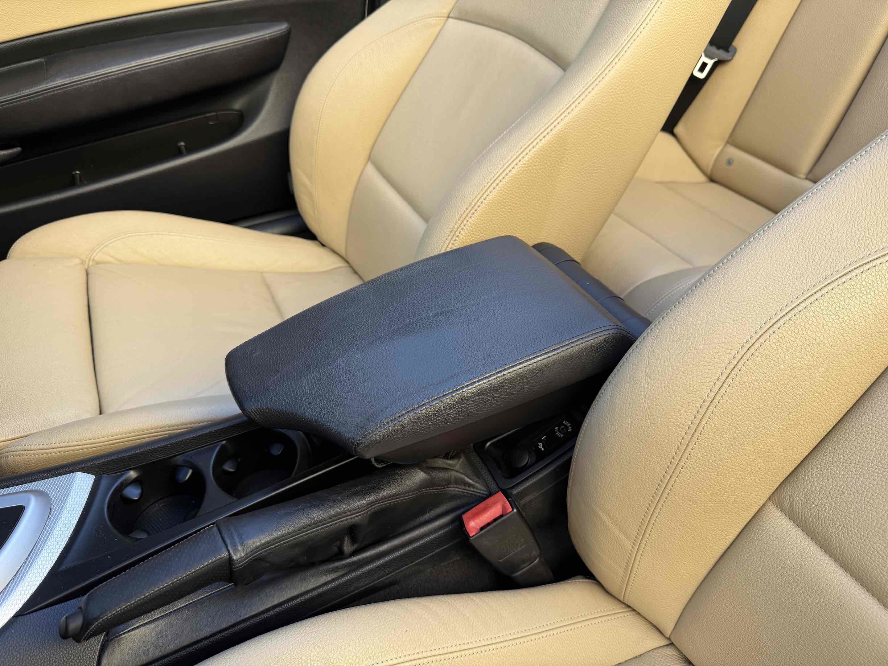 Used 2012 BMW 135i Convertible image 42