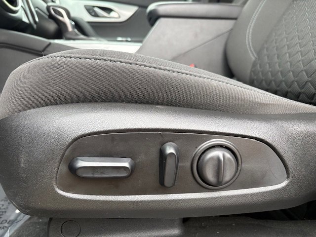 Used 2021 Chevrolet Blazer LT image 13