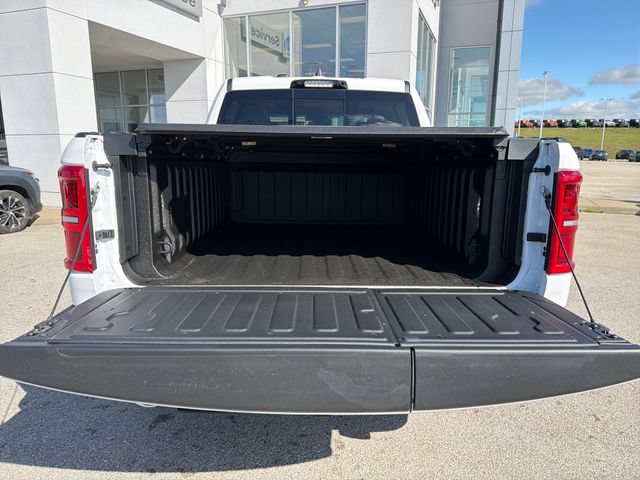 New 2026 RAM 1500 Tungsten w/ Trailer Tow Group AWD/4WD image 9