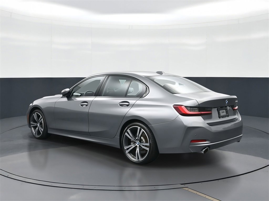 Certified 2023 BMW 330i Sedan w/ Driving Assistance Package image 3