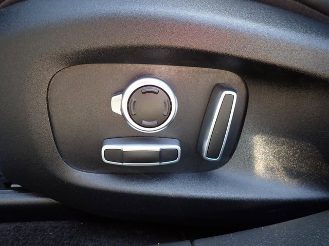 Used 2020 Jaguar I-PACE HSE image 12