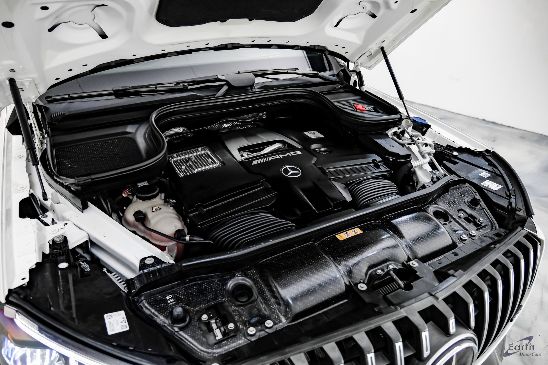 Used 2022 Mercedes-Benz GLS 63 AMG 4MATIC w/ Warmth & Comfort Package image 98