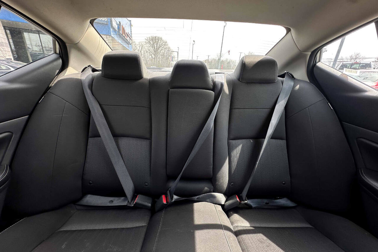 Used 2022 Nissan Altima 2.5 SV image 22