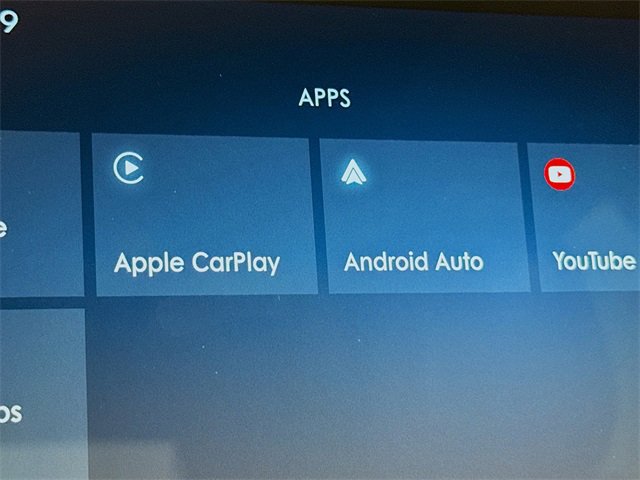 Used 2025 Lincoln Corsair Reserve w/ Equipment Group 202A image 24