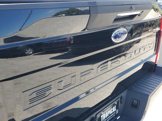 Used 2022 Ford F250 Lariat w/ Lariat Ultimate Package image 10