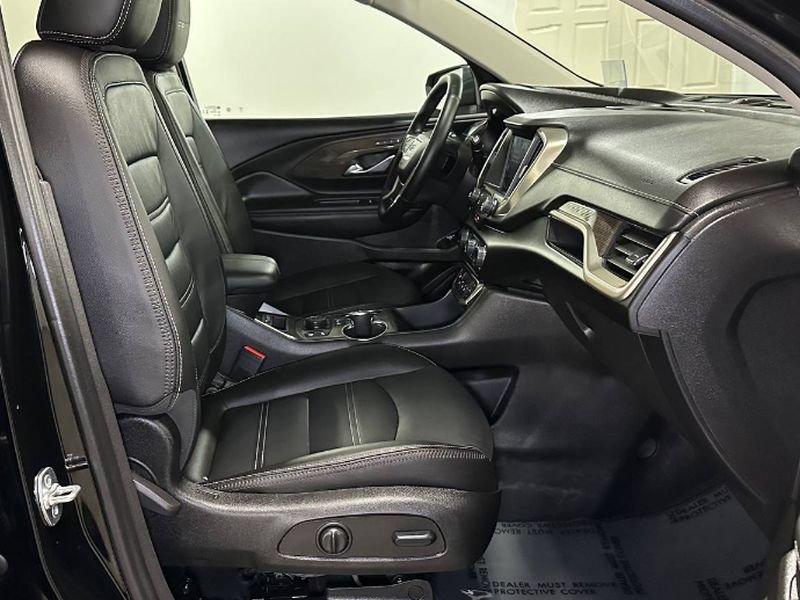 Used 2024 GMC Terrain Denali w/ Denali Premium Package AWD/4WD image 21
