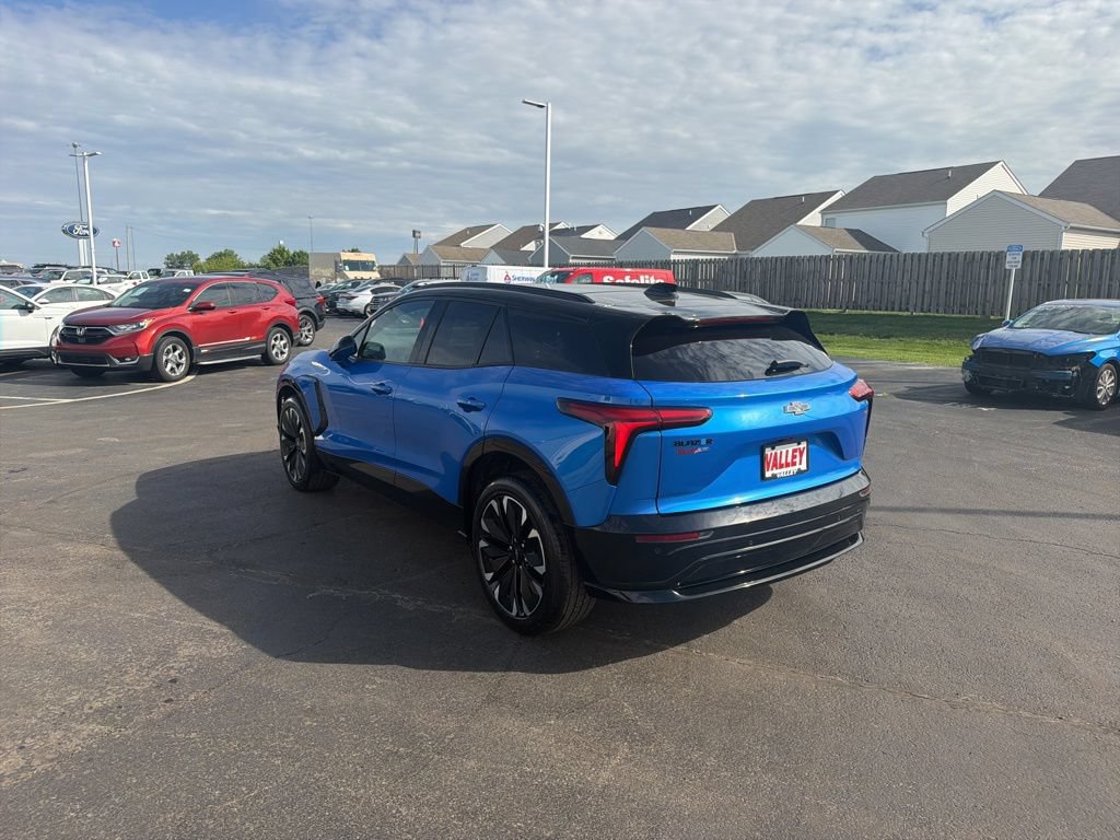 Used 2025 Chevrolet Blazer EV RS FWD image 6
