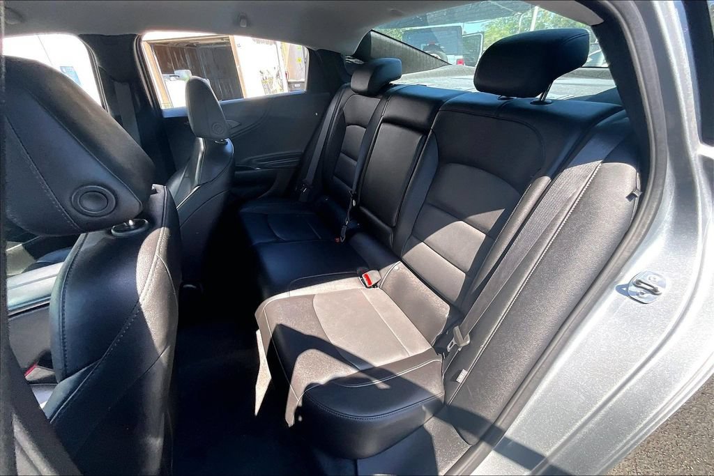 Used 2024 Chevrolet Malibu LT FWD image 20