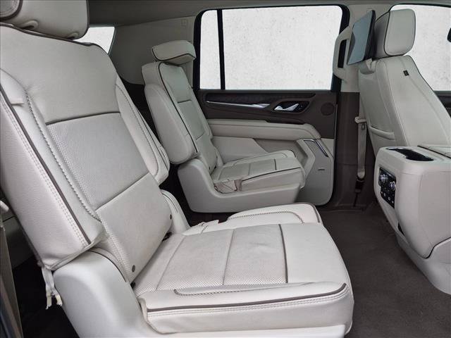 Used 2024 GMC Yukon XL Denali w/ Advanced Technology Package AWD/4WD image 24