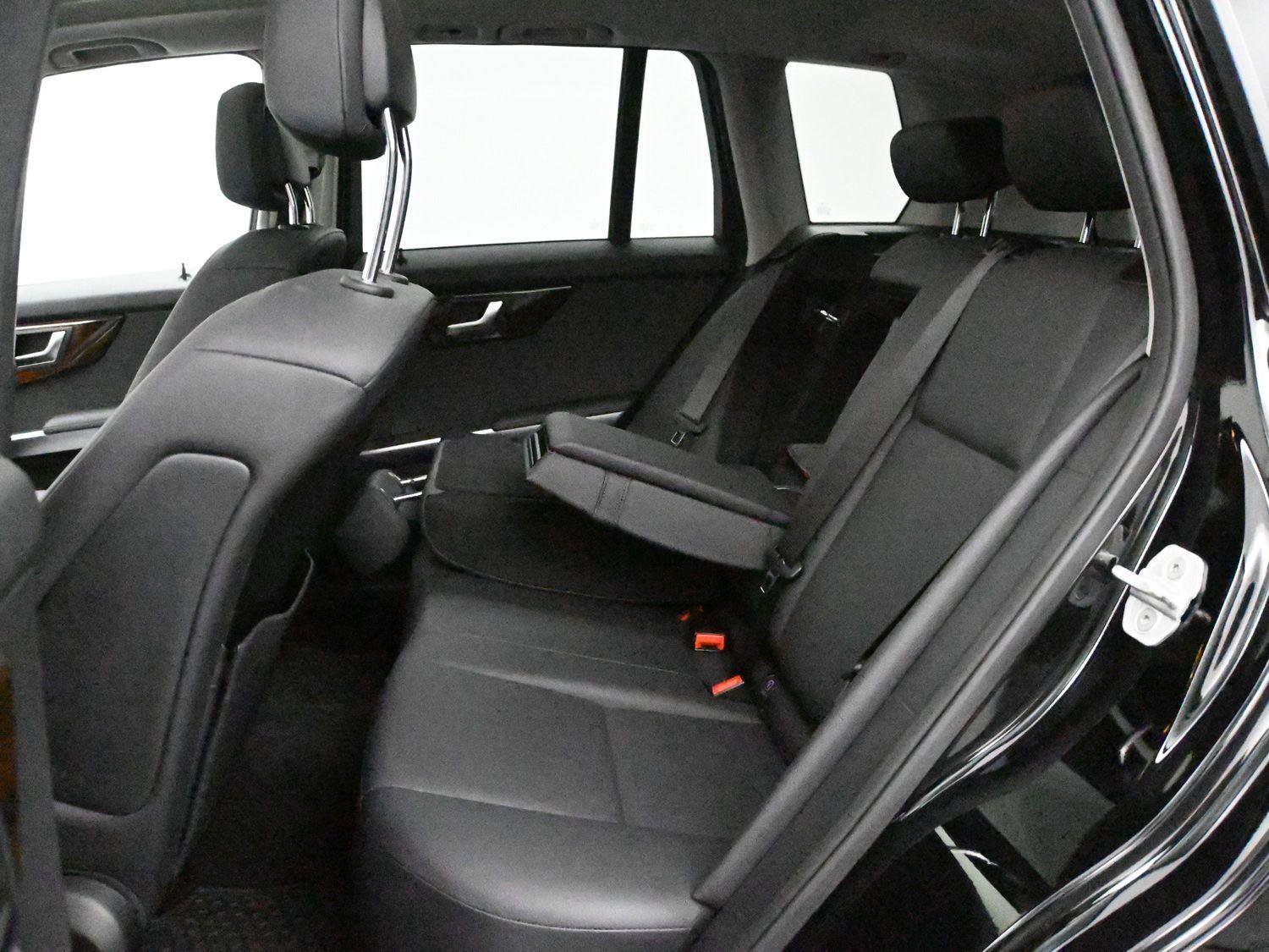 Used 2015 Mercedes-Benz GLK 350 4MATIC image 10