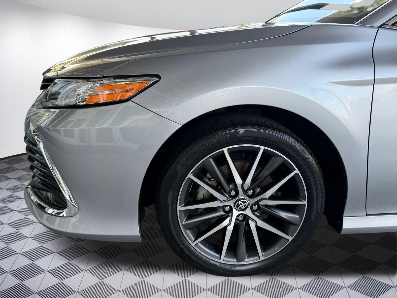 Used 2023 Toyota Camry XLE FWD image 25