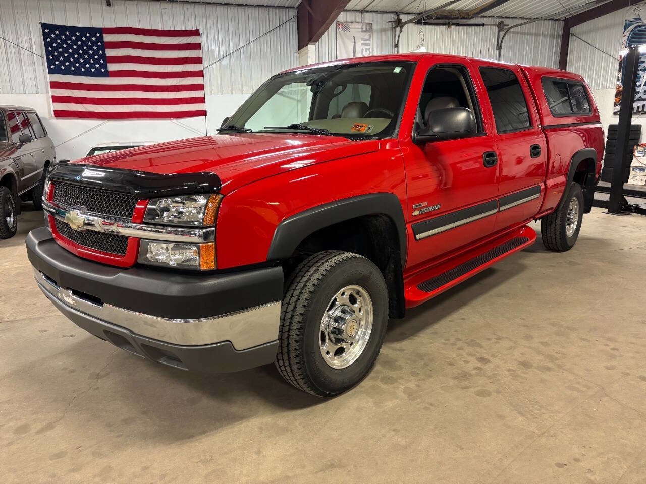 Used 2004 Chevrolet Silverado 2500 LS w/ Heavy-Duty Power Package RWD video 1
