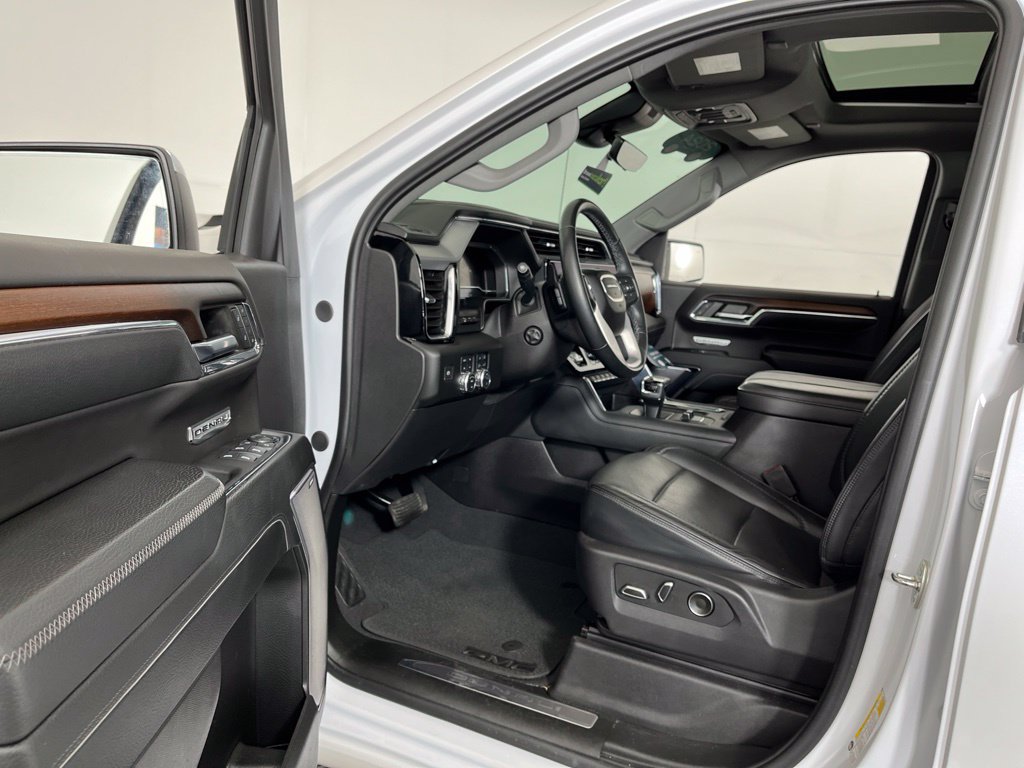Certified 2024 GMC Sierra 1500 Denali w/ Denali Reserve Package AWD/4WD image 24