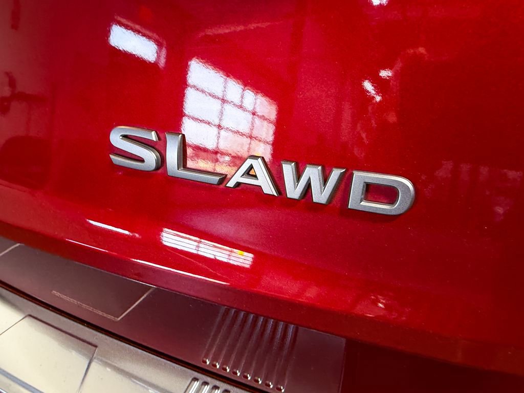 Certified 2024 Nissan Rogue SL image 11