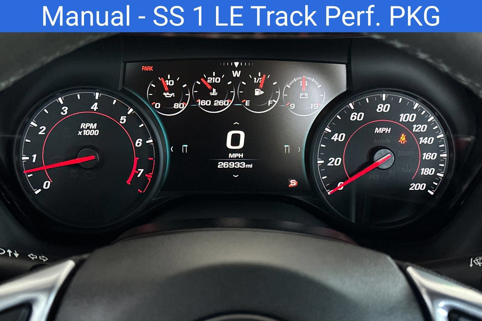 Used 2018 Chevrolet Camaro SS RWD image 31
