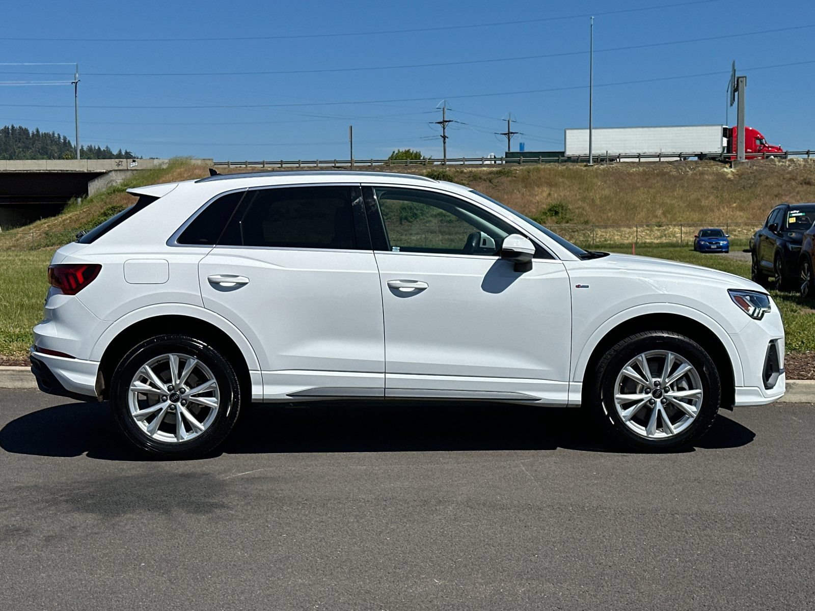 Used 2025 Audi Q3 2.0T Premium AWD/4WD video 2