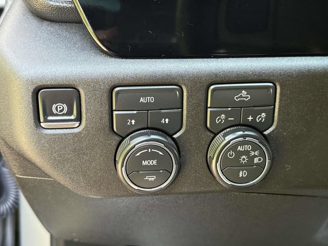Certified 2026 Chevrolet Silverado 1500 RST AWD/4WD image 22
