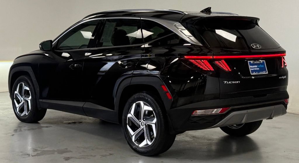 Certified 2022 Hyundai Tucson Limited AWD/4WD image 4