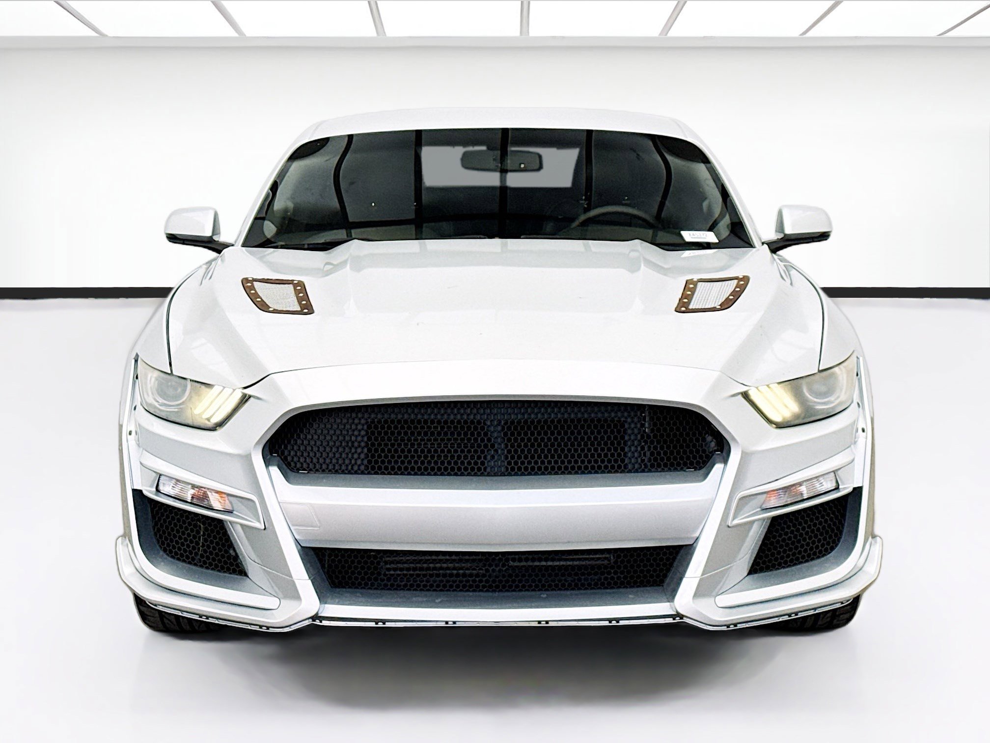 Used 2015 Ford Mustang Premium w/ Equipment Group 201A image 2