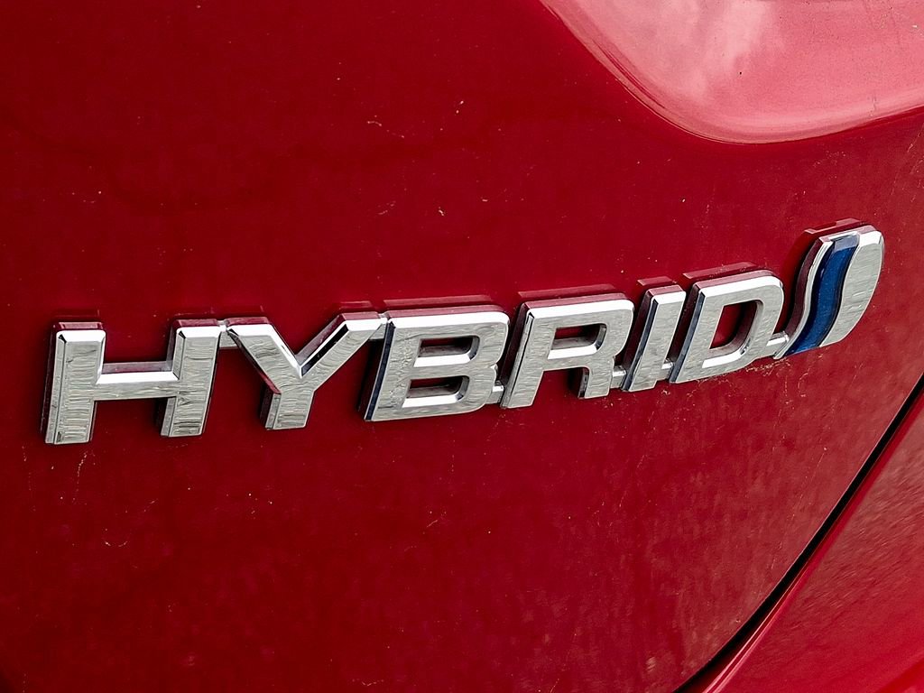 Used 2020 Toyota Corolla LE image 30