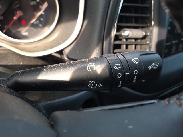 Used 2020 Jeep Compass Latitude w/ Cold Weather Group image 34