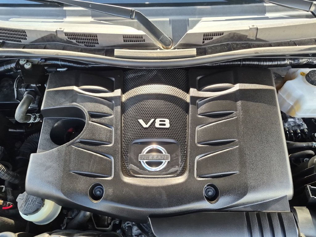 Used 2024 Nissan Armada SL w/ Captain's Chairs Package AWD/4WD image 13